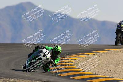 media/Oct-30-2022-CVMA (Sun) [[fb421c3cec]]/Race 10 Supersport Middleweight Shootout/